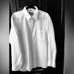 Geoffrey Beene Men’s Shirt size 17.5 - 34/35
